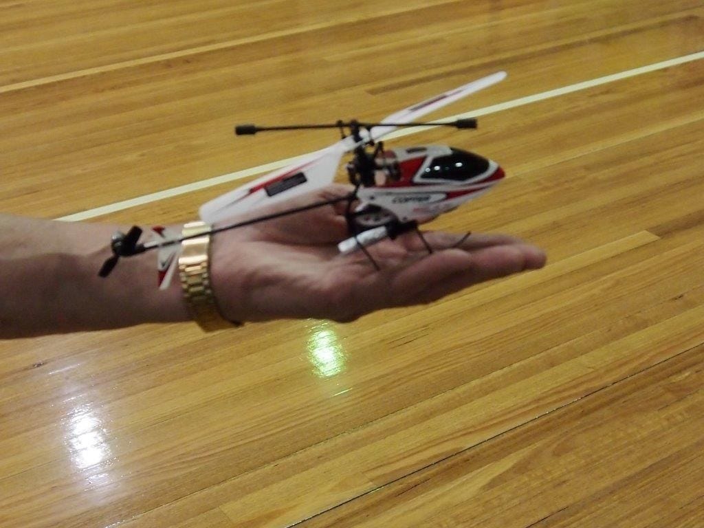 remote control helicopter