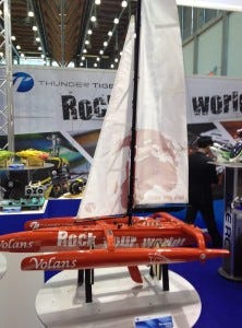 Thunder Tiger Rock your World Cat; all new Thunder Tiger Rock your World Cat RC Boat