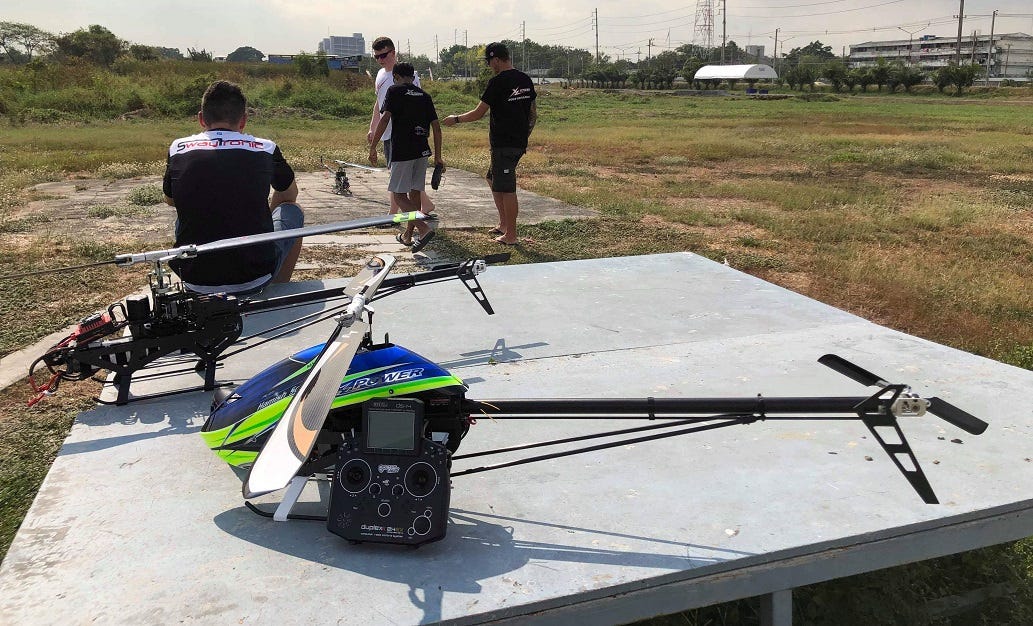 RC helicopter