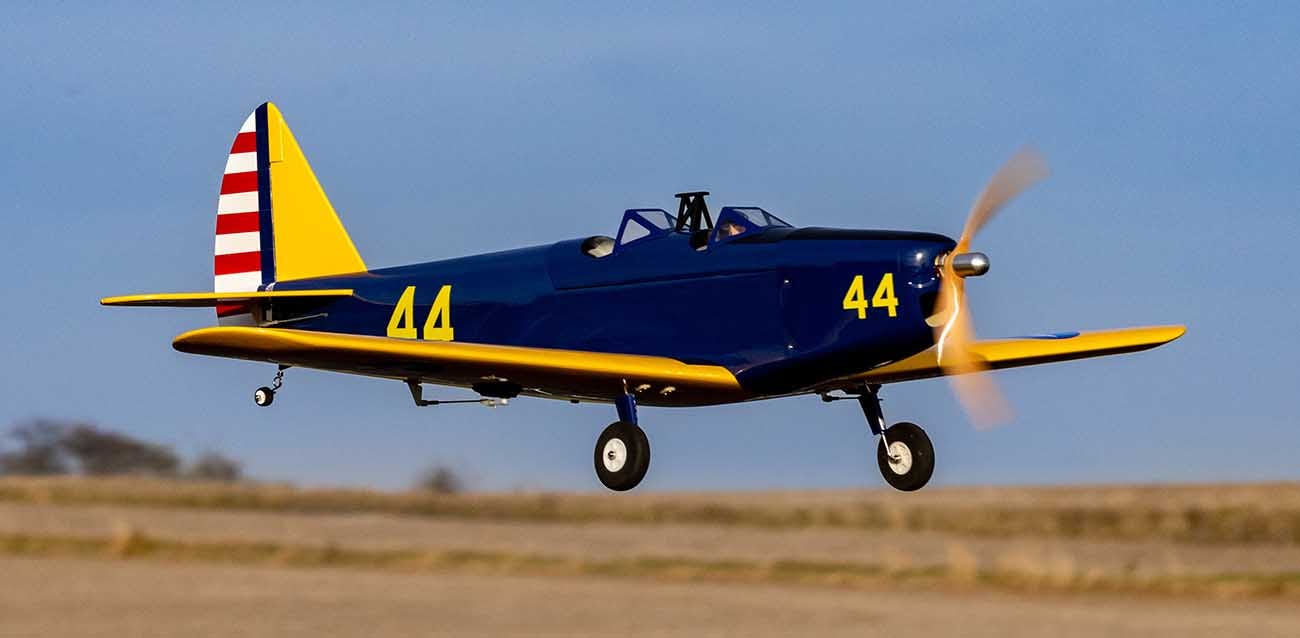 Hnagar 9 Fun Scale PT-19 
