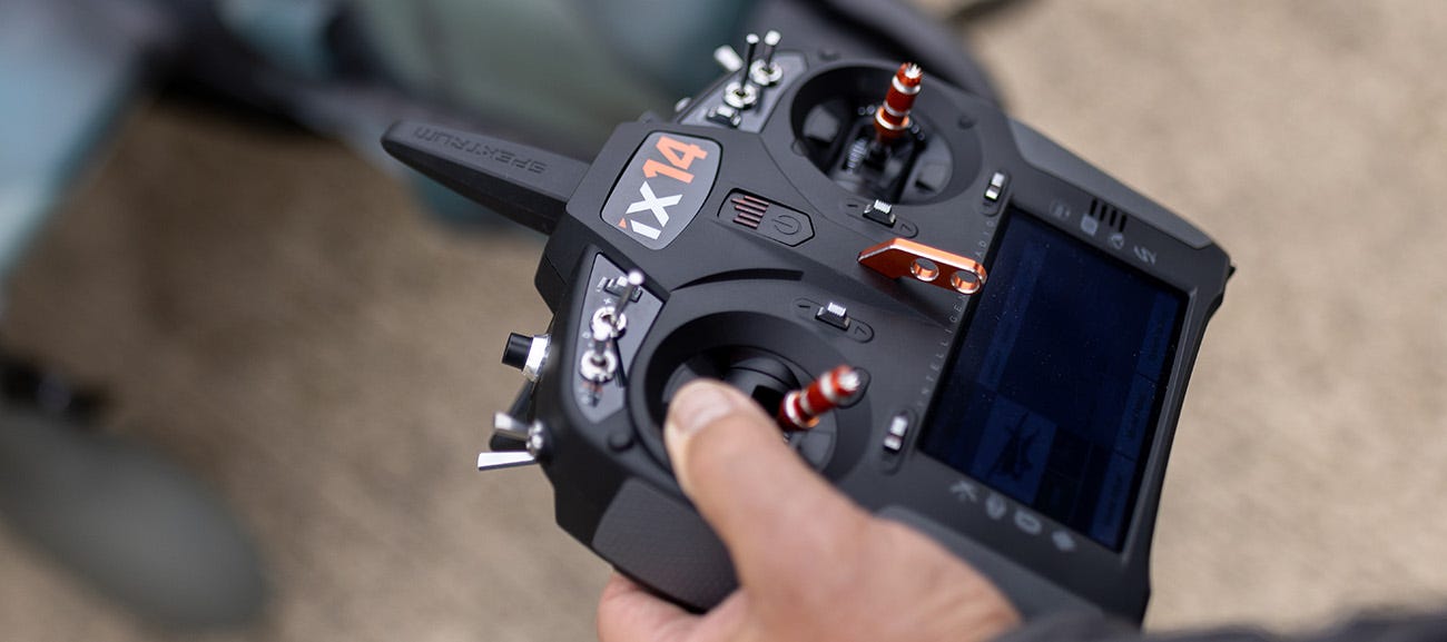 Spektrum iX14 Transmitter
